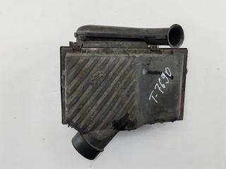 корпус воздушного фильтра Volkswagen Passat B4 1994, 1.8 л., бензин, МКПП, синий, универсал, 191129620