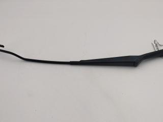 Щеткодержатель (поводок стеклоочистителя) передний Volkswagen Passat B5 1997, 1.9 л., дизель, МКПП, серый, седан, 3B1955409