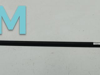 Молдинг стекла двери наружный Volkswagen Tiguan 1 поколение 2008, 1.4 л., бензин, МКПП, белый, внедорожник 5 дв., 5N0837477
