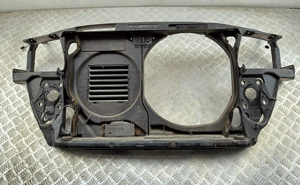 Рамка радиатора Audi A4 B5 1998, 1.6 л., бензин, МКПП, серый, седан, 8D0805594