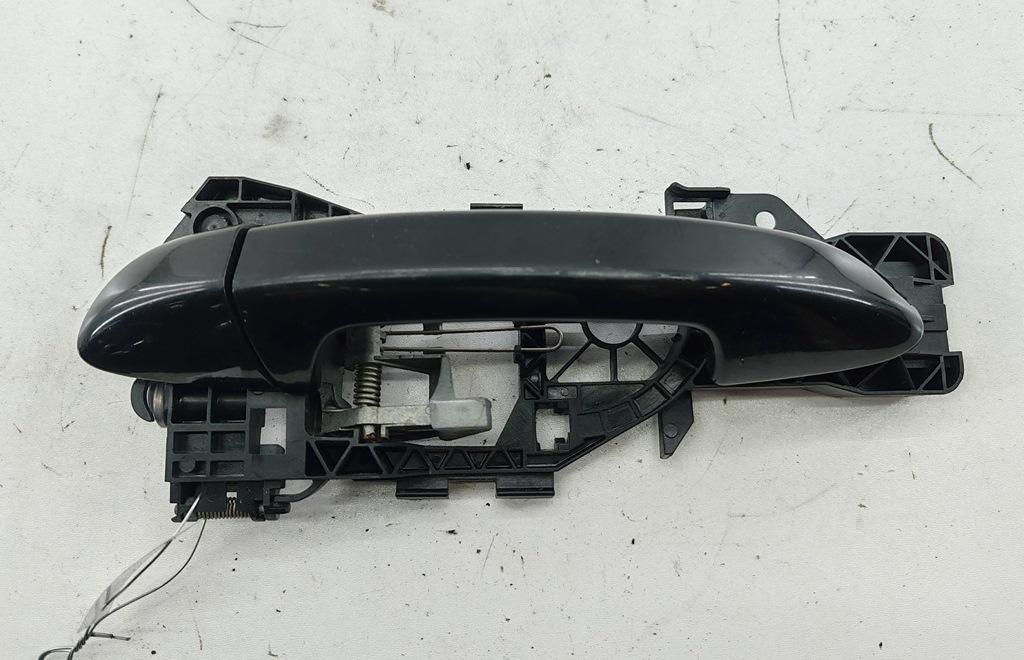ручка наружная задняя левая Volkswagen Passat B6 2007, 1.9 л., дизель, МКПП, чёрный, универсал