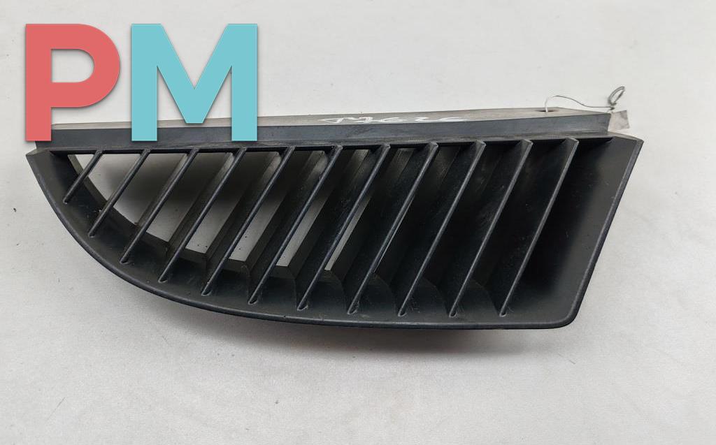 решетка радиатора Mitsubishi Colt 6 поколение (Z20/Z30) 2007, синий, хетчбэк 5 дв., MN127774 - фото №1
