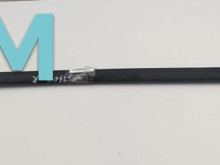 молдинг лобового стекла Opel Vectra B 1998, 1.8 л., бензин, МКПП, серый, седан, 90547920