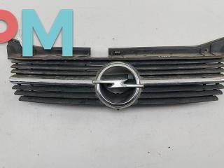 решетка радиатора Opel Omega B 1995, красный, седан, 90491397