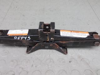 домкрат Ford Focus 2 поколение [рестайлинг] 2008, 2.0 л., бензин, МКПП, хетчбэк 5 дв.