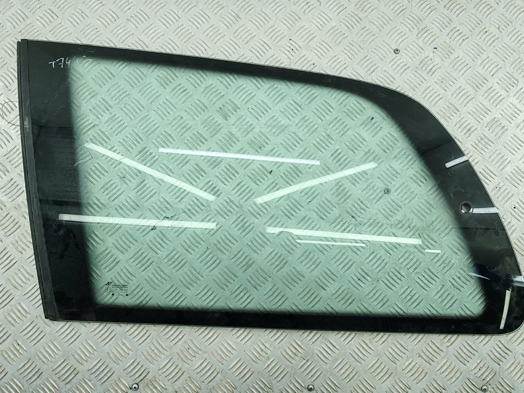 стекло (иные) SEAT Alhambra 2001, 1.9 л., дизель, МКПП, красный, минивэн - фото №1