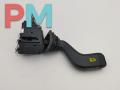 переключатель поворотов Opel Vectra B 1998, 2.0 л., бензин, МКПП, красный, хетчбэк 5 дв., 90221174 - фото №2