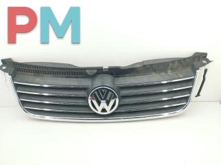 решетка радиатора Volkswagen Passat B5 [рестайлинг] 2003, чёрный, седан, 3B0853651L
