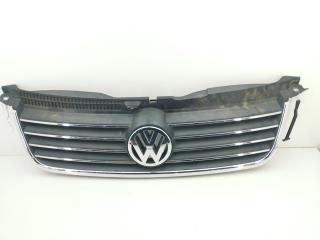 решетка радиатора Volkswagen Passat B5 [рестайлинг] 2003, чёрный, седан, 3B0853651L