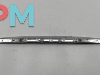 накладка подсветки номера Peugeot 407 1 поколение 2005, 2.0 л., дизель, МКПП, серый, универсал, 9645271580