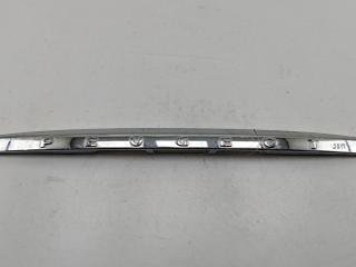 накладка подсветки номера Peugeot 407 1 поколение 2005, 2.0 л., дизель, МКПП, серый, универсал, 9645271580