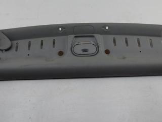 Полка над лобовым стеклом Renault Kangoo 1 поколение [рестайлинг] 2006, 1.5 л., дизель, МКПП, красный, фургон, 8200339783