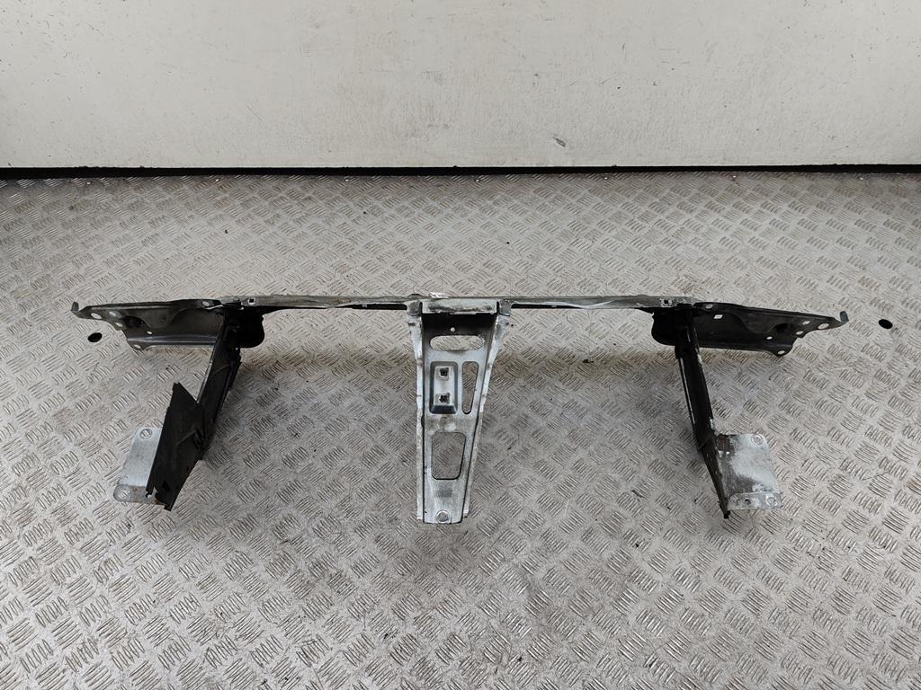 Рамка радиатора Audi 80 B3 1988, 1.8 л., бензин, МКПП, серый, седан