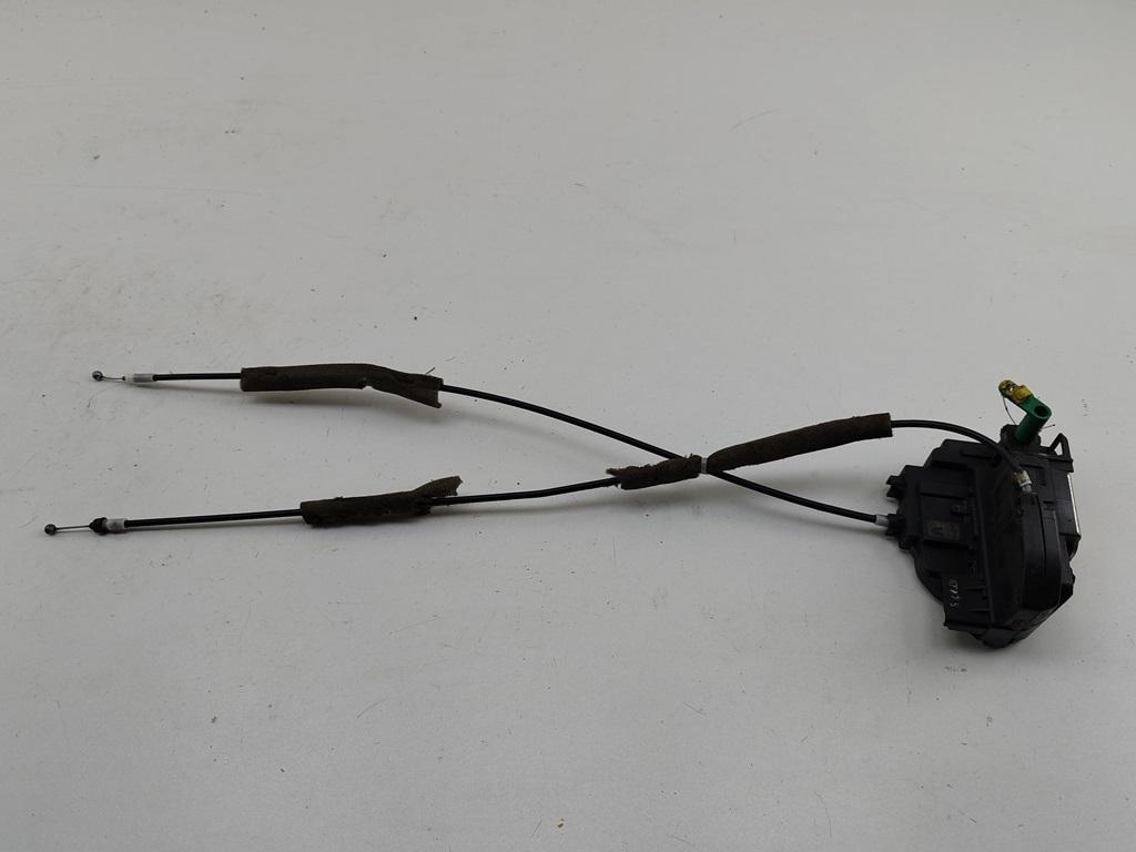 замок двери передней левой Nissan Pathfinder R51 2005, 2.5 л., дизель, АКПП, синий, внедорожник 5 дв. - фото №1