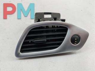 дефлектор обдува салона Renault Scenic 3 поколение 2010, 1.4 л., бензин, МКПП, серый, минивэн, 1012127