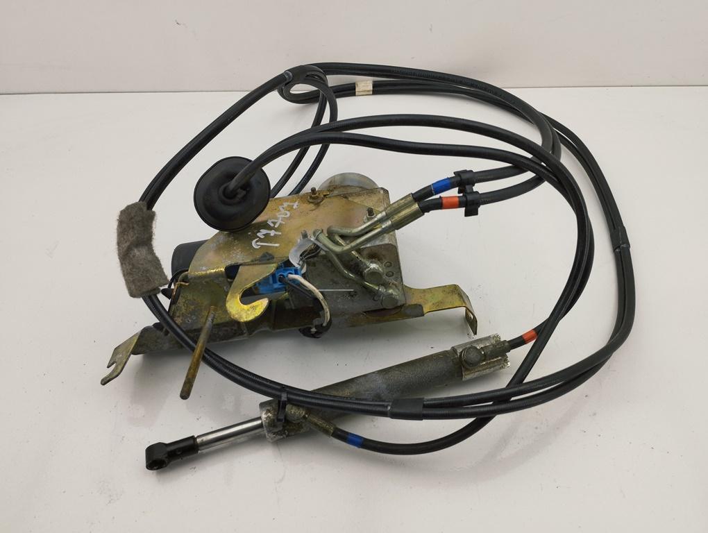 моторчик (насос) подъема крышки багажника (3-5 двери) BMW 5 E39 2001, универсал, 7004889