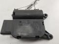 моторчик заслонки печки Volkswagen Passat B6 2007, 1.9 л., дизель, МКПП, чёрный, универсал, 3C0907511A - фото №2