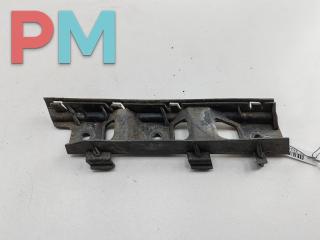 кронштейн переднего бампера Volkswagen Passat B6 2007, 2.0 л., дизель, АКПП, чёрный, универсал, 3C0807184