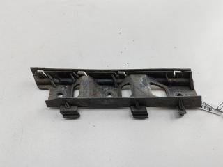 кронштейн переднего бампера Volkswagen Passat B6 2007, 2.0 л., дизель, АКПП, чёрный, универсал, 3C0807184