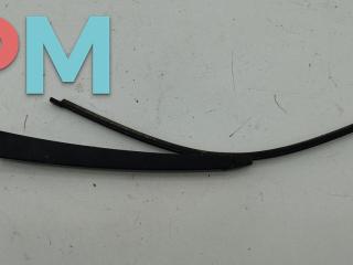 Щеткодержатель (поводок стеклоочистителя) задний Volkswagen Touran 1 поколение 2003, 1.6 л., бензин, МКПП, серый, минивэн