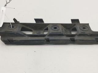 кронштейн переднего бампера Volkswagen Passat B6 2009, 2.0 л., дизель, АКПП, серый, универсал, 3C0807183