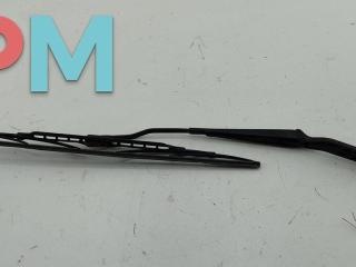 Щеткодержатель (поводок стеклоочистителя) передний Volkswagen Passat B4 1995, 1.8 л., бензин, МКПП, красный, универсал, 3A1955409A