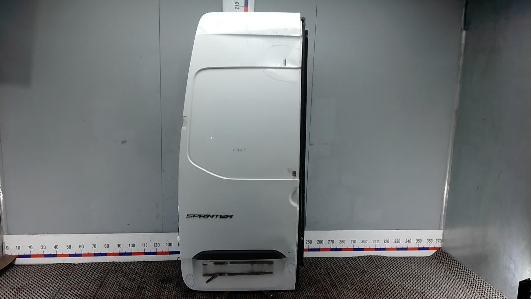 дверь задняя распашная левая Mercedes-Benz Sprinter 3 поколение (W907) 2021, 2.2 л., дизель, МКПП, микроавтобус - фото №1