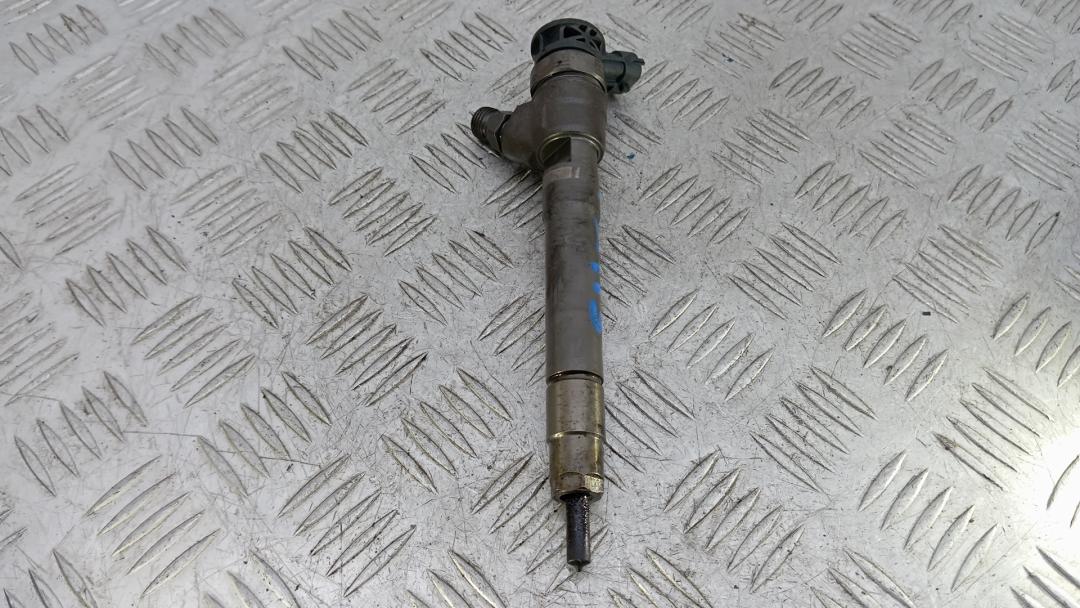 форсунка Nissan Qashqai 2 поколение 2016, 1.6 л., дизель, МКПП, внедорожник 5 дв., 0445110546 - фото №1