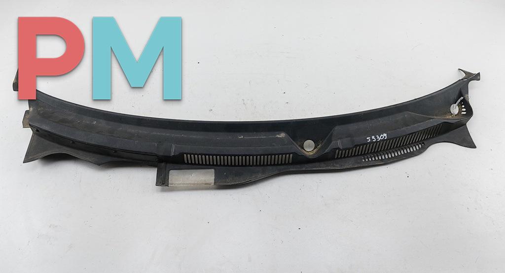 дождевик Volkswagen Bora 1 поколение 2001, 1.6 л., бензин, МКПП, серый, универсал, 1J1819415B - фото №1
