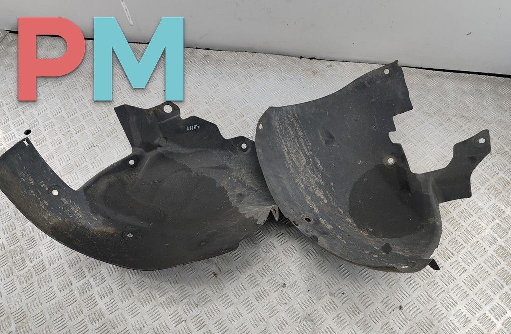 Подкрылок передний правый Renault Scenic 2 поколение 2004, 1.6 л., бензин, минивэн, 8200136726, 8200136724 - фото №1