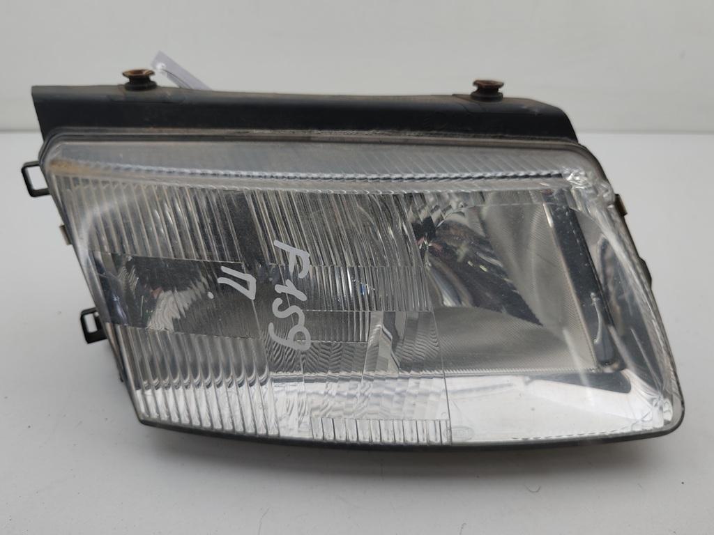 фара правая Volkswagen Passat B5 1997, 1.6 л., бензин, МКПП, синий, универсал, 147426-00