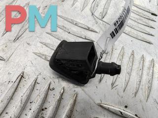 форсунка омывателя лобового стекла Skoda Fabia 2 поколение (5J) 2009, 1.2 л., бензин, МКПП, серый, хетчбэк 5 дв., 5J0955985