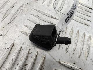 форсунка омывателя лобового стекла Skoda Fabia 2 поколение (5J) 2009, 1.2 л., бензин, МКПП, серый, хетчбэк 5 дв., 5J0955985