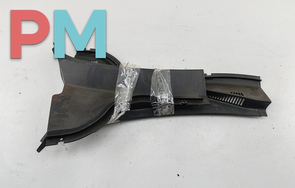 дождевик Volkswagen Passat B6 2009, 1.4 л., бензин, МКПП, чёрный, универсал, 3C1819403B, 3C1819404B - фото №1