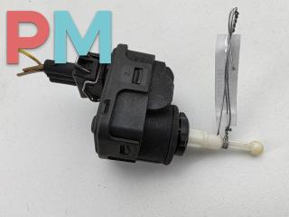 корректор фар Volkswagen Passat B5 1997, 1.8 л., бензин, МКПП, красный, универсал, 3A0941295