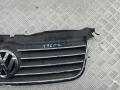 решетка радиатора Volkswagen Passat B5 [рестайлинг] 2004, серый, универсал, 3B0853651L - фото №3