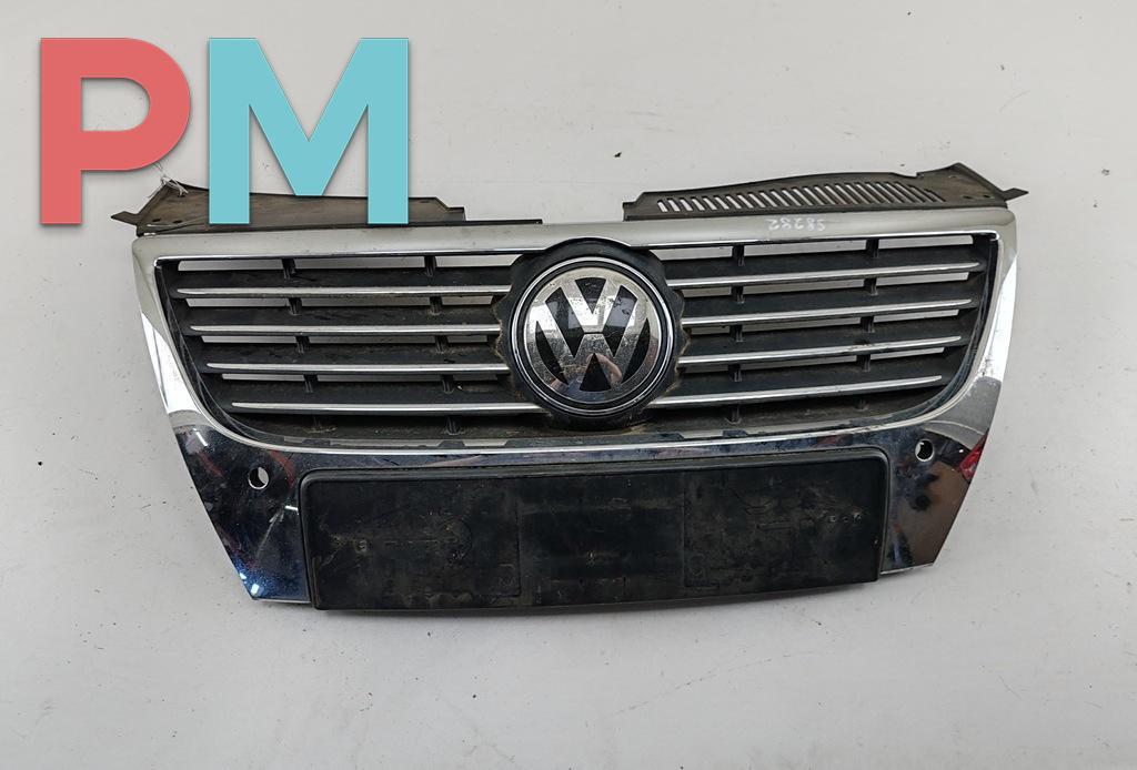 решетка радиатора Volkswagen Passat B6 2007, чёрный, универсал, 3C0853651D - фото №1