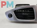 дефлектор обдува салона Renault Scenic 3 поколение 2010, 1.4 л., бензин, МКПП, серый, минивэн, 68260003IR - фото №2