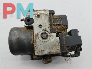блок ABS Volkswagen Passat B5 1997, 1.6 л., бензин, МКПП, зелёный, универсал, 8E0614111AB