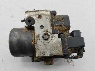 блок ABS Volkswagen Passat B5 1997, 1.6 л., бензин, МКПП, зелёный, универсал, 8E0614111AB