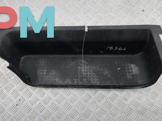 накладка двери (крышки) багажника Volkswagen Transporter T4 2000, 2.5 л., дизель, МКПП, белый, микроавтобус, 701863735A