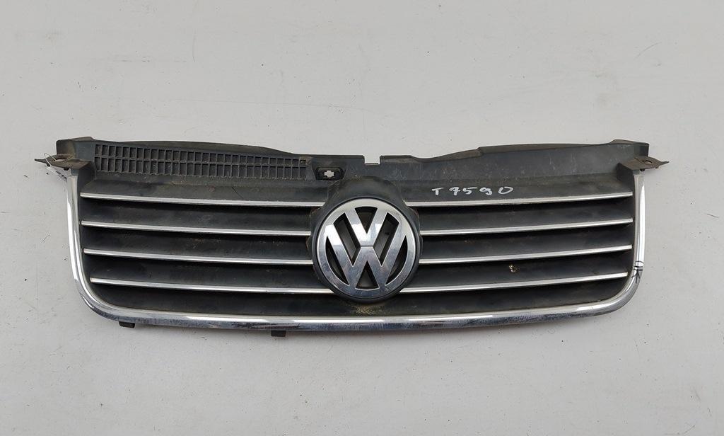 решетка радиатора Volkswagen Passat B5+ (GP) 2002, серый, универсал, 3B0853651L