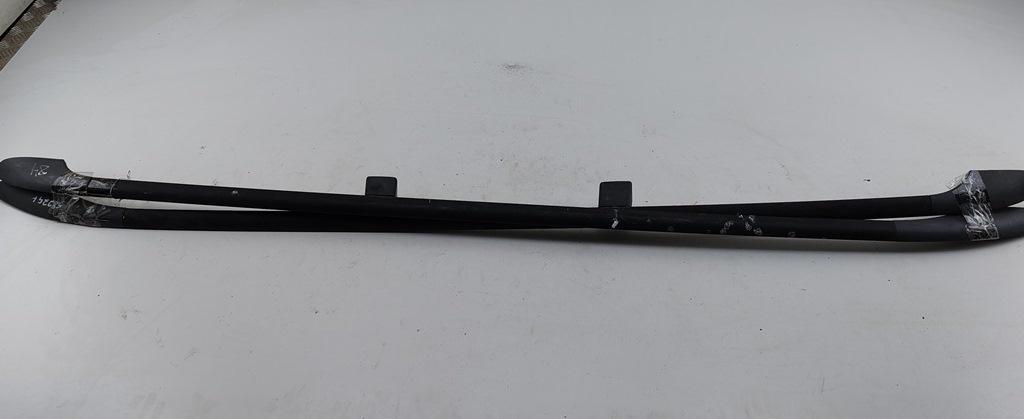 дуги на крышу (рейлинги) Volkswagen Passat B5 1997, 1.8 л., бензин, МКПП, красный, универсал