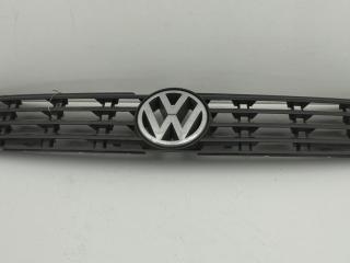 решетка радиатора Volkswagen Passat B5 1997, серый, седан, 3B0853653C