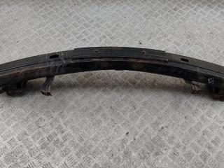 усилитель бампера переднего Hyundai Coupe 2002-2007 2002, 2.0 л., бензин, МКПП, красный, купе