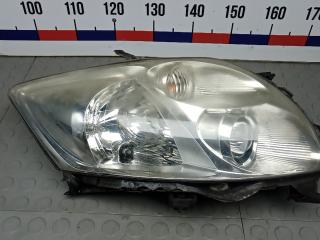 фара правая Toyota Auris 1 поколение 2008, 1.4 л., бензин, МКПП, хетчбэк 5 дв.