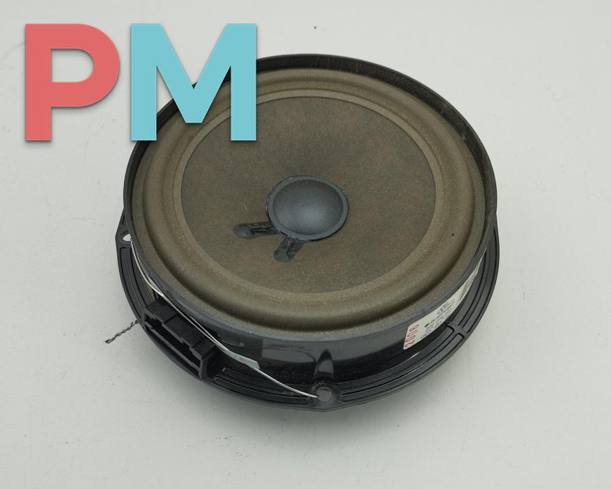 динамик двери Volkswagen Passat B6 2006, 2.0 л., дизель, МКПП, чёрный, универсал, 3C035453 - фото №1