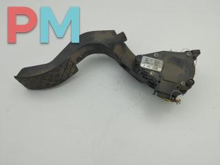 педаль Volkswagen Passat B5 [рестайлинг] 2002, 1.9 л., дизель, МКПП, серый, универсал, 8D1721523F
