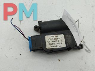 моторчик заслонки печки Volkswagen Passat B6 2006, 2.0 л., дизель, МКПП, чёрный, универсал, 3C0907511