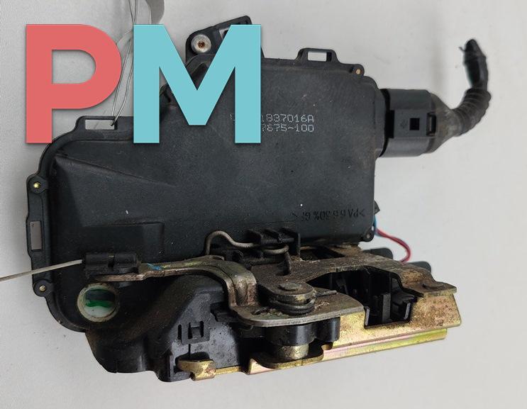 замок двери передней правой Volkswagen Passat B5 1997, 1.9 л., дизель, МКПП, серый, седан, 3B1837016A - фото №1